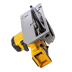 Fierastrau circular profesional pe acumulator DeWALT DCS391N, 18 V XR, diametru disc 165 mm, compatibil cu acumulatori Li-Ion, disc carbura, cheie hexagonala, duza evacuare praf incluse, fara incarcator/acumulator