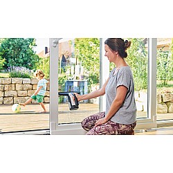 Aspirator pentru spalat geamuri Bosch GlassVAC Aspirator pentru spalat geamuri Bosch GlassVAC