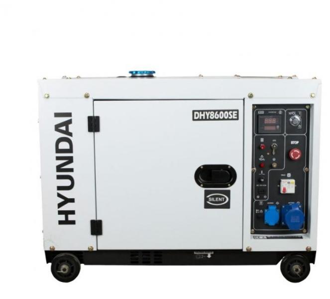 Hyundai HY-DHY8600SE – Generator de curent monofazat cu motor diesel Hyundai DHY-8600SE Generator de curent monofazat cu motor diesel Hyundai DHY-8600SE – Hyundai HY-DHY8600SE