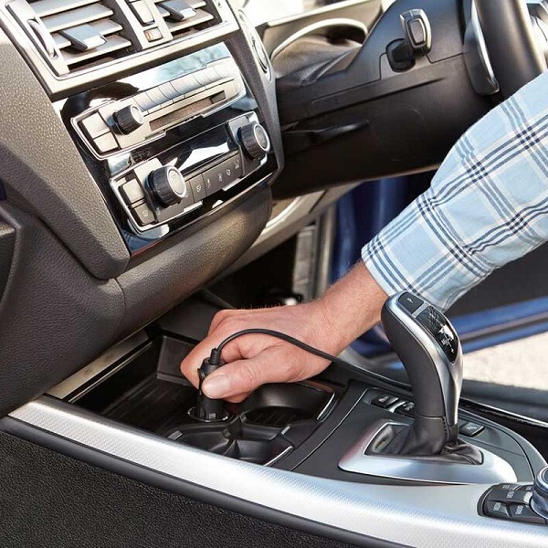 Compresor auto Black Decker ASI400-XJ