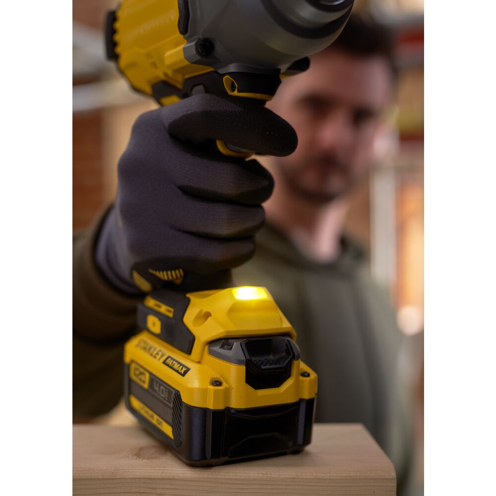 Masina de insurubat cu impact Stanley Fatmax SFMCF940M1-QW 950Nm, patrat 1/2