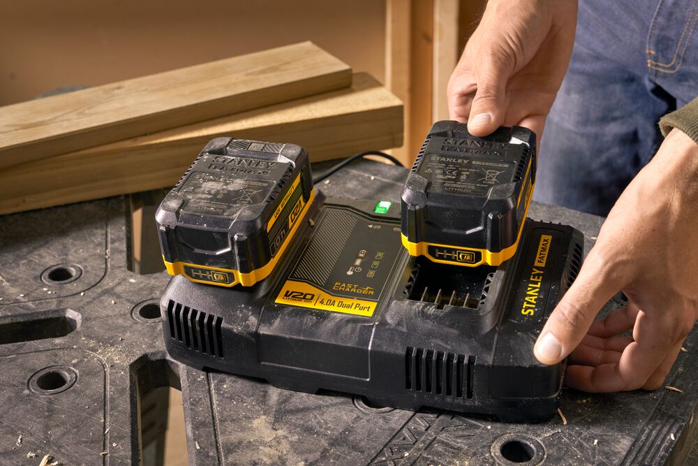 Incarcator dual-port 18V Stanley Fatmax V20 SFMCB24-QW