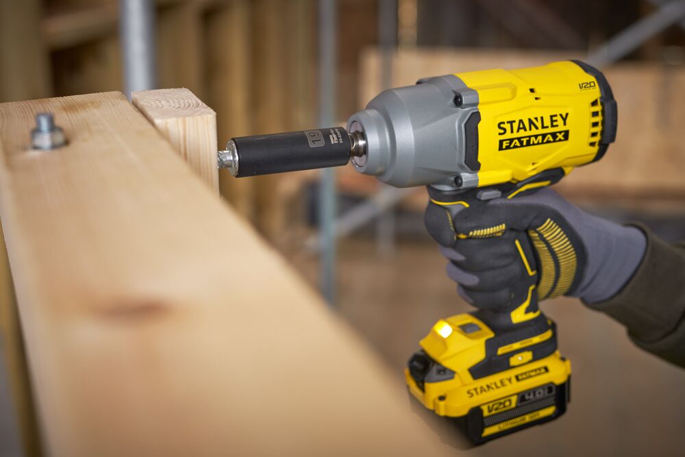 Masina de insurubat cu impact compatibila cu acumulatori Stanley Fatmax SFMCF940B-XJ V20, 18V - SOLO Masina de insurubat cu impact compatibila cu acumulatori Stanley Fatmax SFMCF940B-XJ V20, 18V - SOLO